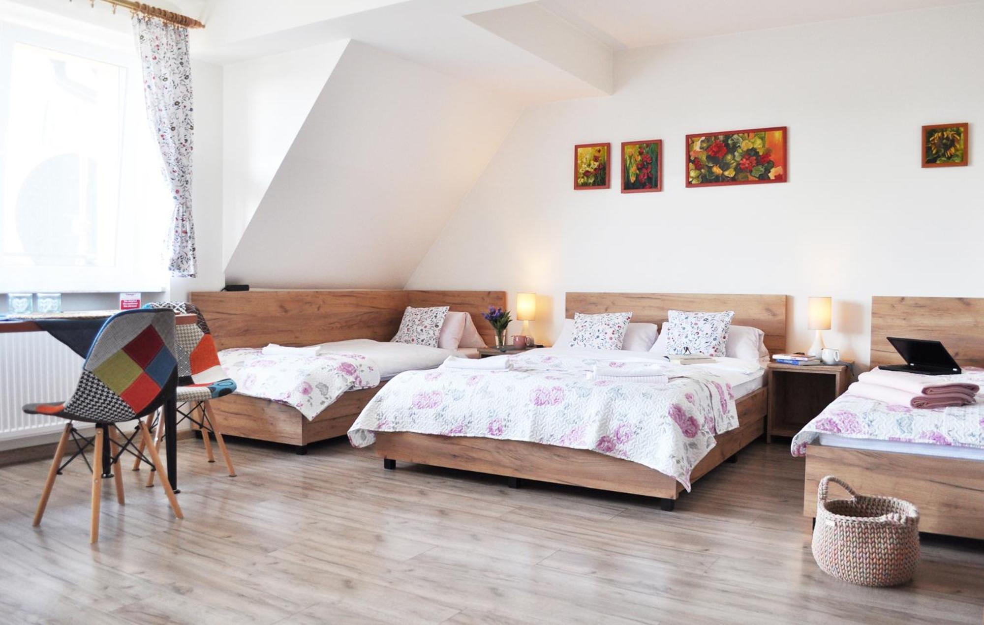 Pokoje Goscinne Uanny Nowy Targ Extérieur photo